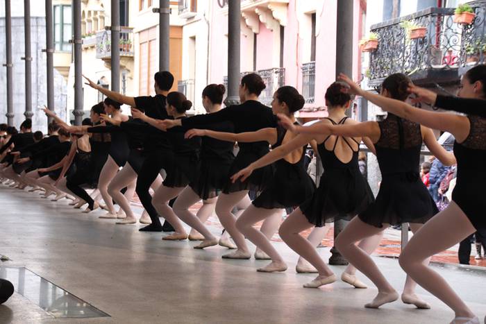 Zerkausiko barandan ballet i 24 1491139443691