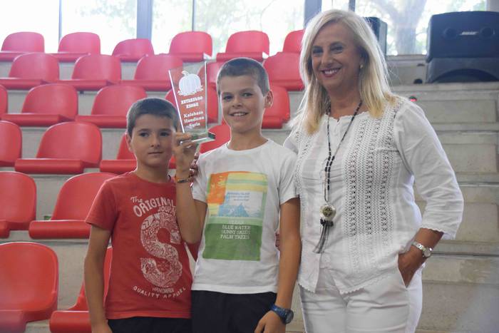 Jendetza mugitzen duen eguna 25 1538313226908