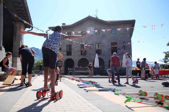 Goiz magikoa haur hernialdet 3 1566037939235