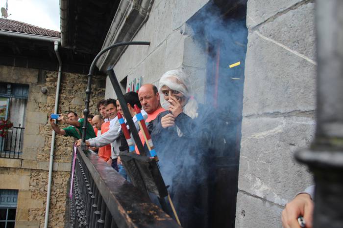 Sorgina agertu, eta Asteasu  23 1498678006909