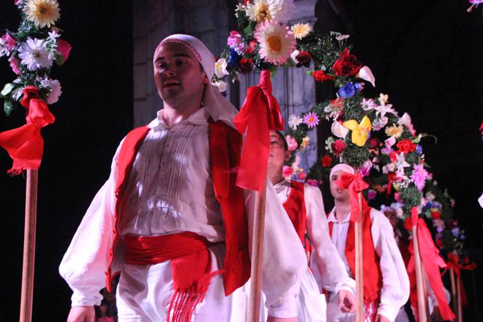 Salto bat, desio bat 130 1498259806203