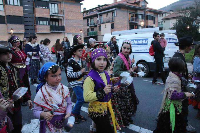 Hasi dira kaldereroak eskual 81 1550860529230