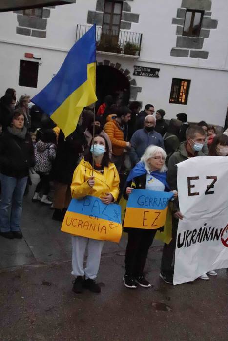 Ukrainaren aldeko elkarretar 21 1646494989975