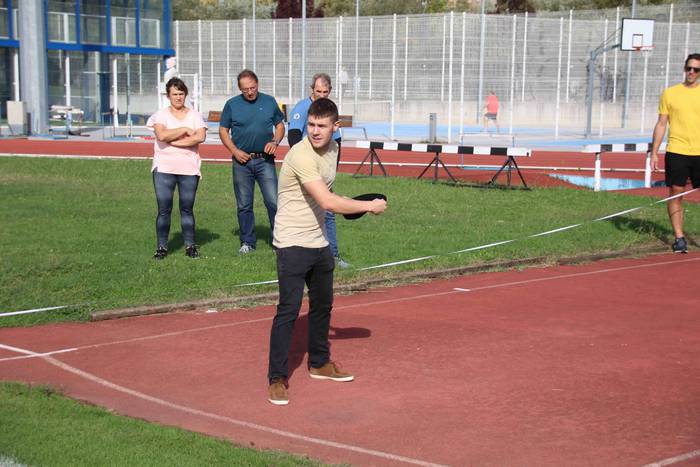 Berazubi auzoa txapel jaurti 29 1570973463660