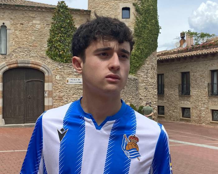 «Esperientzia oso aberasgarria izaten ari da»