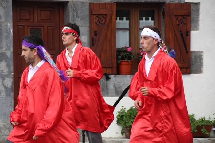 ADUNAKO AMA BIRJINAK 2017. A 25 1502798995193