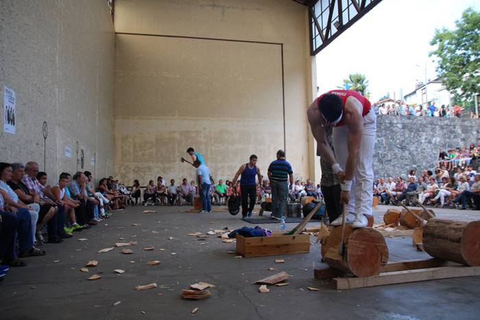 Bedaioko ingurutxoa ezin falta festetan 3 1473618638390