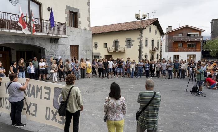 Adunako prostituzio etxe bateko arduraduna atxilotu dute, langile bat sexualki esplotatzea egotzita