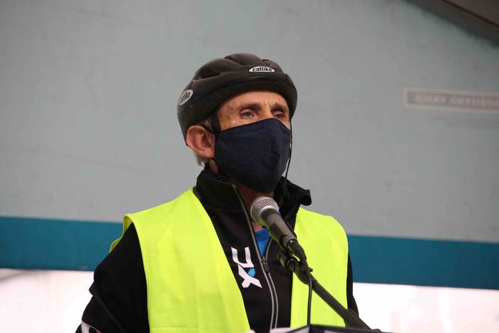 Pentsio duinak eskatuz eskua 40 1621879391958