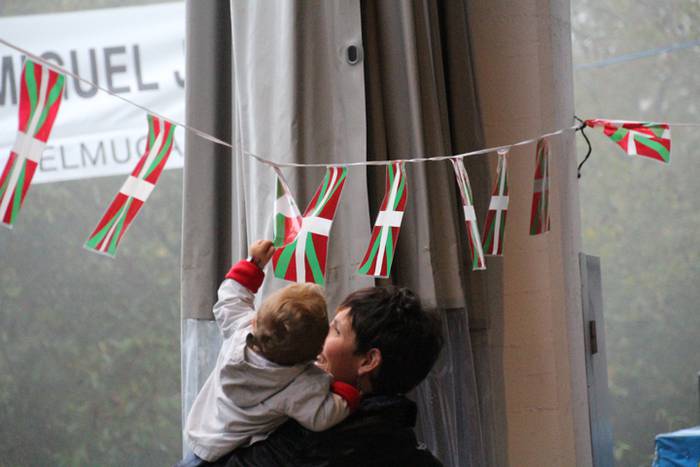 Erakustaldia, amaiera borobi 13 1506885096034