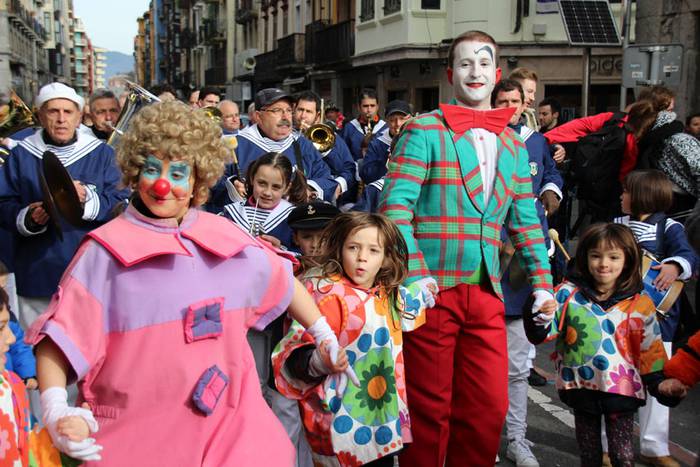 Haur jaialdia inauteriak 2016 3 1454173159365