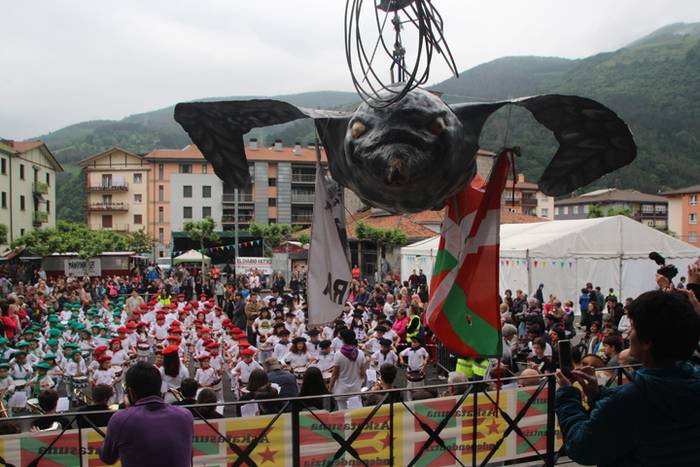 Odol emaileen elkarteko kide 1 1527705208915