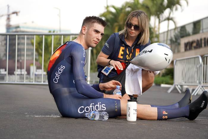 Eñaut Urkaregi, 28. postuan erlojuaren aurka