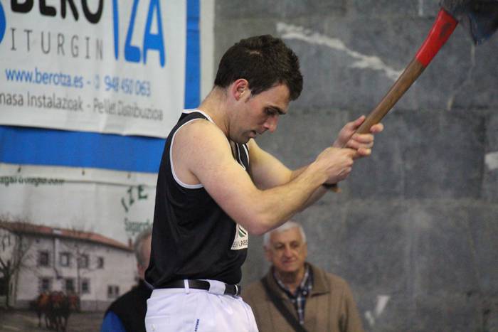 Urrezko aizkora kanporaketa abaltzisketa 71 1461501209517