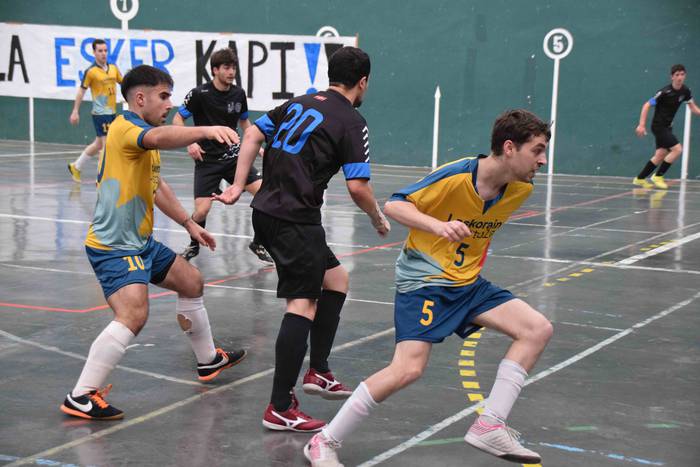 Mikel Alonso futbolariari om 19 1651315637299