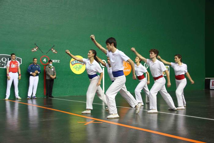 Olaizola II.ari agurra Tolos 14 1636396304915