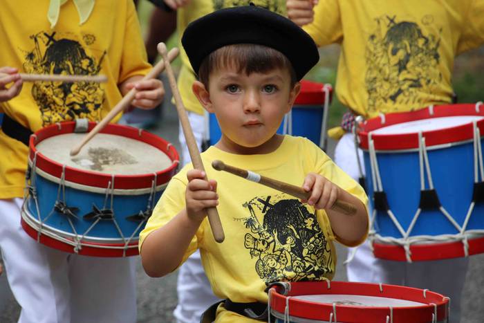 Danbor hotsek hartu dute Ama 3 1562504159840