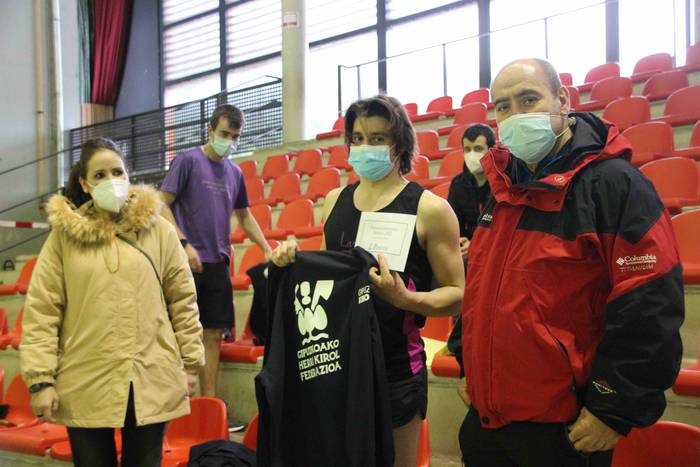 Lokotx biltzen txapelduna, J 48 1612638163717