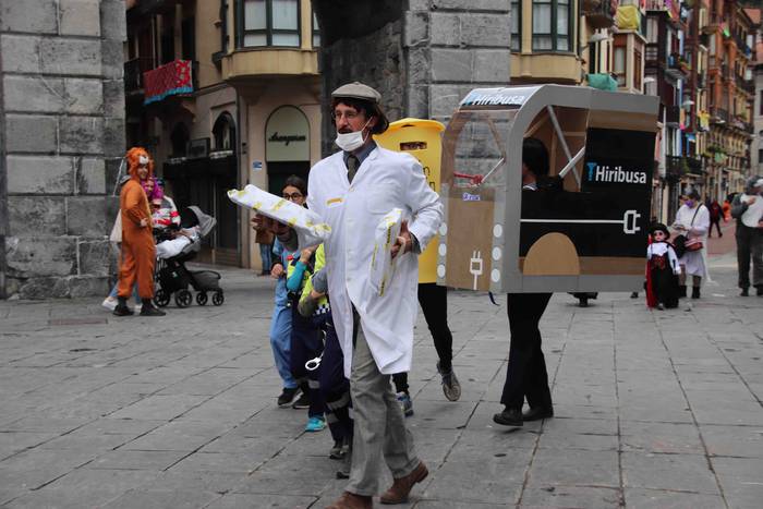 Konpartsa eta mozorroak Zald 24 1645972618693