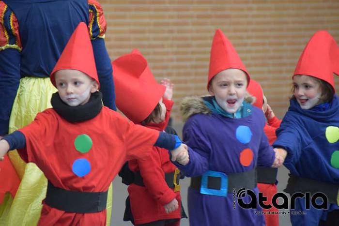 Ikastetxeetan ere inauteriek 129 1518102609966