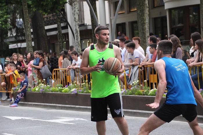 Saskibaloiak Tolosa hartu du 54 1654973424280