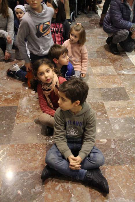 Iritsi dira errege magoak To 13 1515170507298