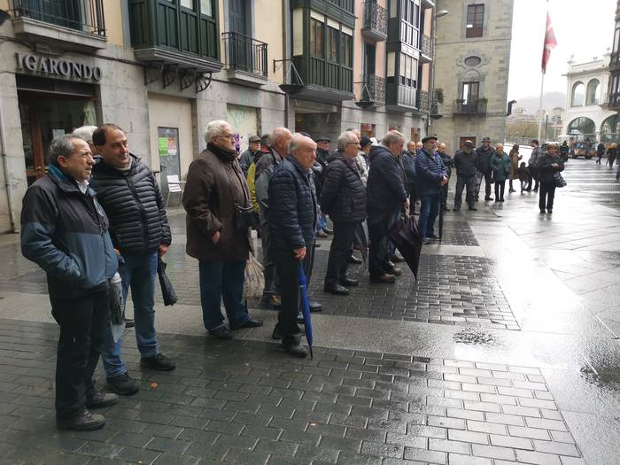 Pentsiodunak elkarretaratzea 6 1575891426278