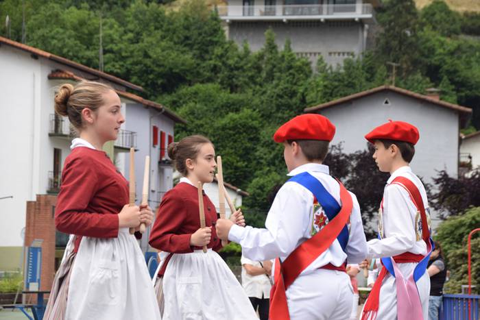 Ibarrako Dantzari Txiki Egun 43 1528547826016