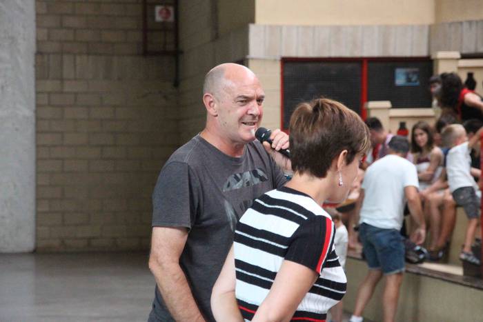 ikaztegieta bertso pilota mi 24 1533922616592