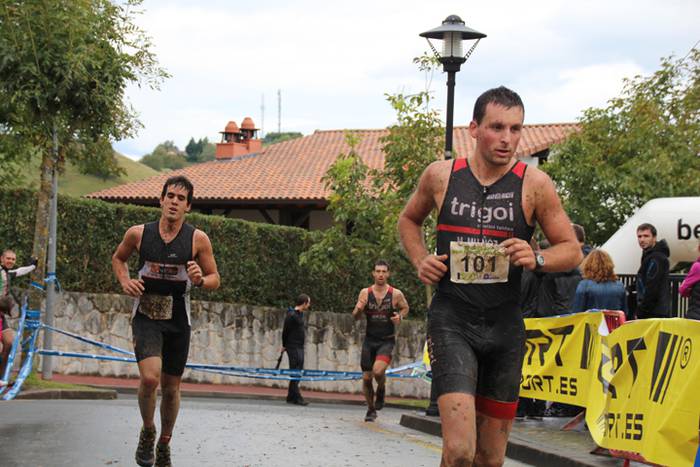 Lokaztuta Amasako XXIV. mendi duatloia 192 1477236972447