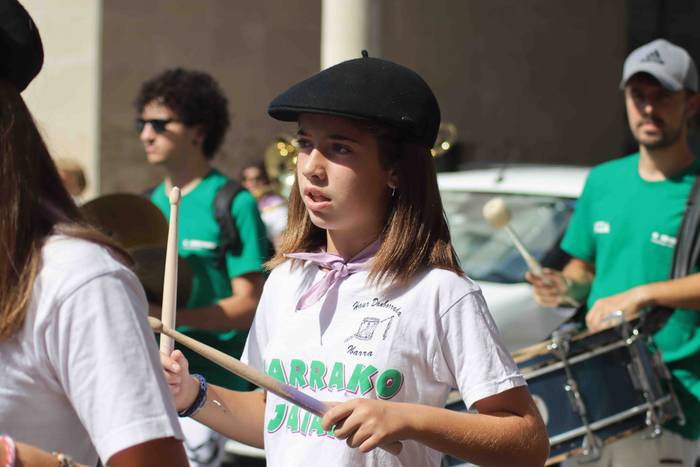 Ibarra zeharkatu dute, danbo 20 1661344770033