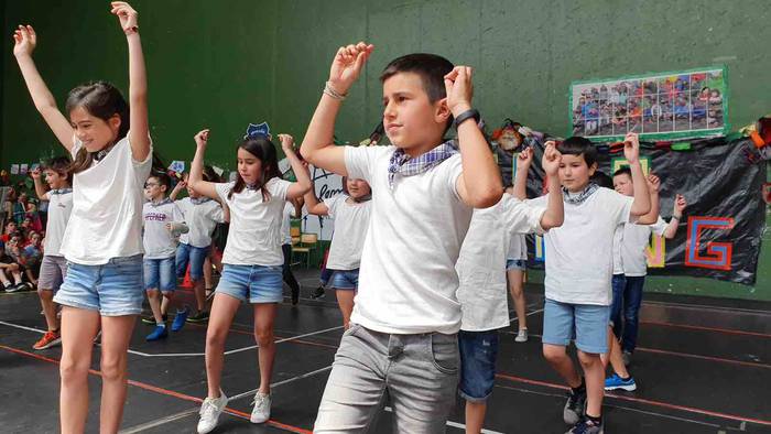 Fleming Herri Eskolako jaial 4 1560428855272