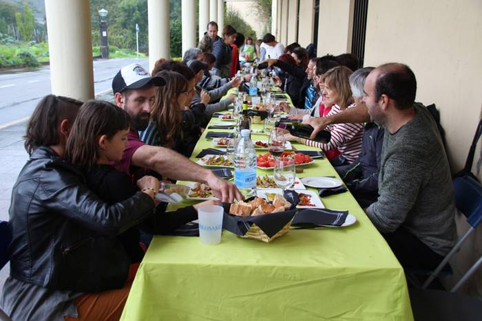 Baratze bat, mila kolore 2 1506867505892