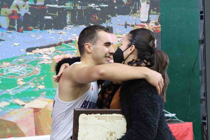 Hodei Ezpeletak jantzi du tx 41 1638105631956