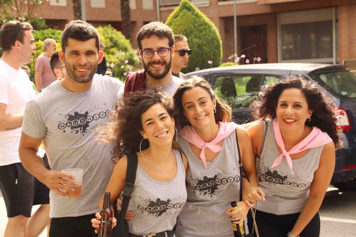 Kalean gora eta behera, kuad 59 1564506824049