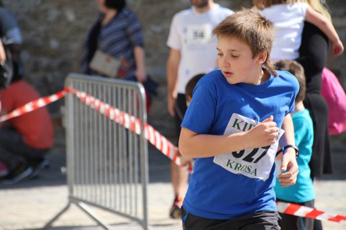 Haur, gazte eta heldu krosea 79 1491742250334