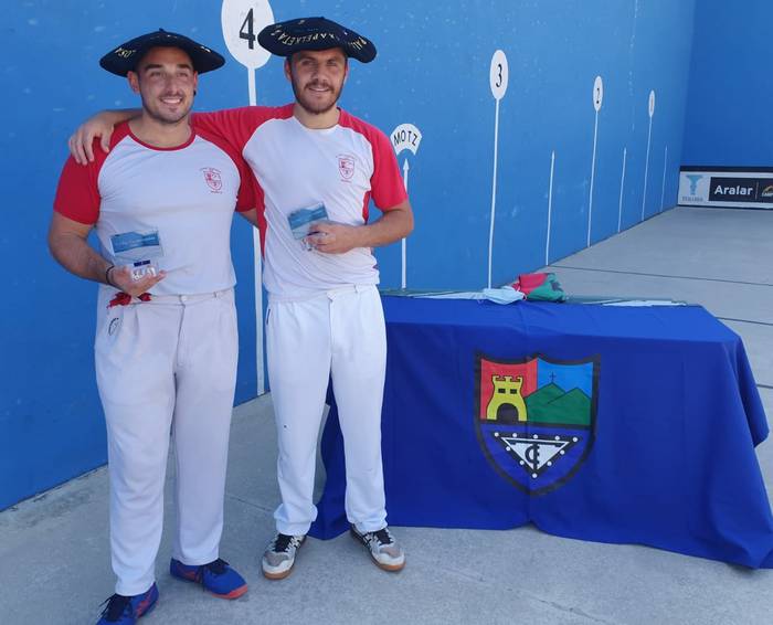 Txapelak irabazleen buruetan 1 1597073044850