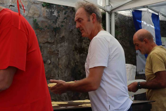 Zizurkilgo herrigunea azoka  13 1665320436984