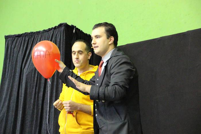 Asteasun festak apurtu du "n 20 1593430416525