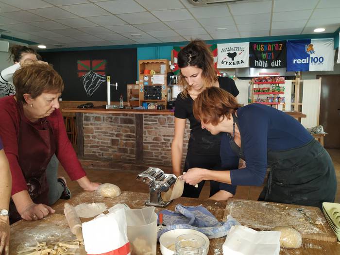 Pasta freskoa egiteko tailer 4 1572092877341