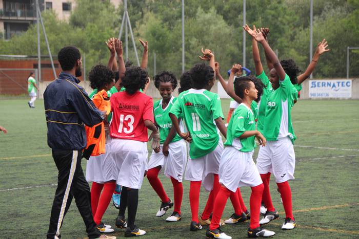 Futbola Tolosa Etiopia India 13 1467485940251