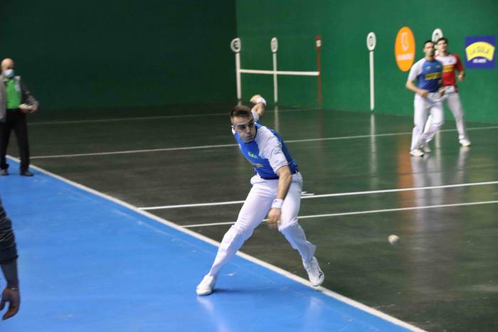 Altuna III.ak bakarrik iraba 9 1644259275933