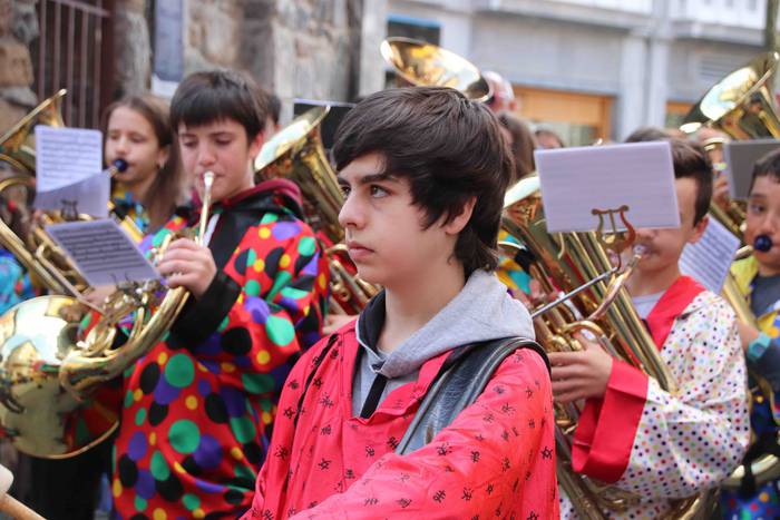 Txikitasunetik handitasunera 64 1551535078399