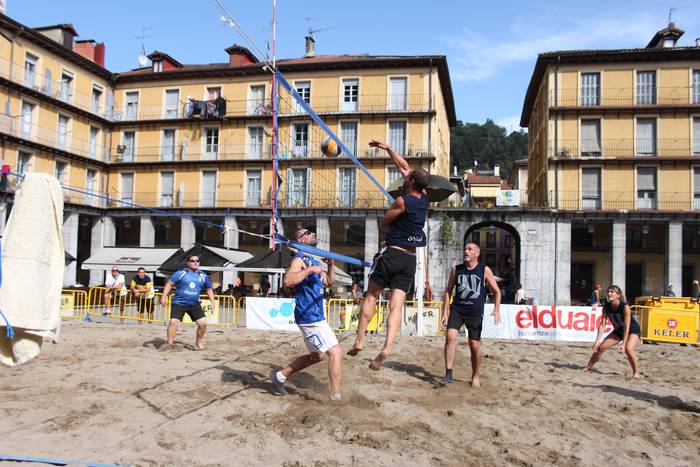 IX. Hondartzako Bolei Txapel 4 1536430340837