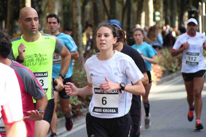 Hego haizeak airean eraman d 44 1539348064867