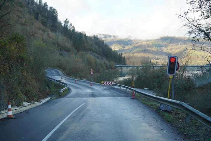 Trafiko eragozpenak Ibiur urtegiko lanak direla-eta