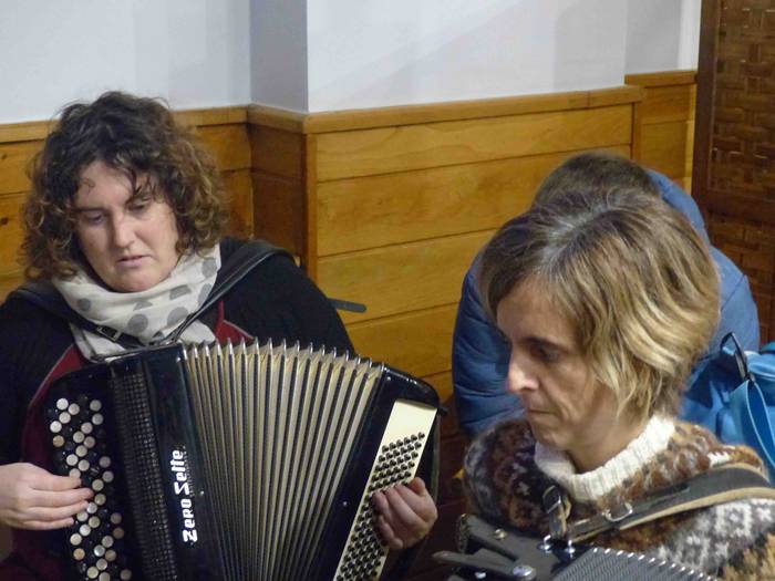 Bertsoa aitzakia hartuta 1 1549871404582