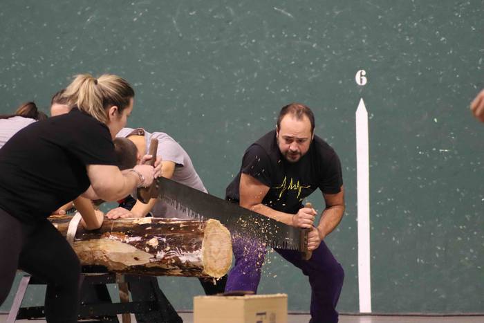 Helduek eraman dute garaipen 19 1668365801336