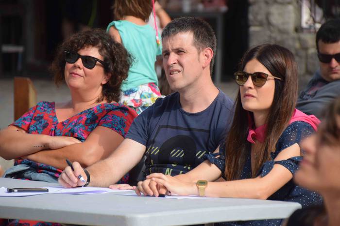 Zizurkil goiko festak trikit 4 1534357877930