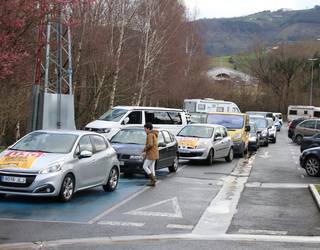 Aiztondon kotxe karabana egingo dute greba girotzeko